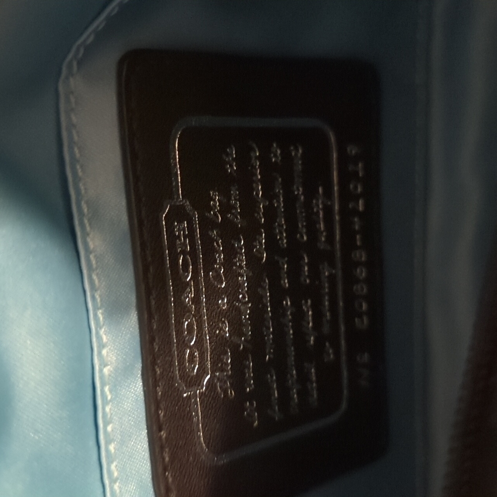 Coach signature C purse - Picture 3 of 8